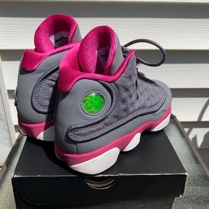 💞Jordan Retro 13 Pink/Grey 7.5
